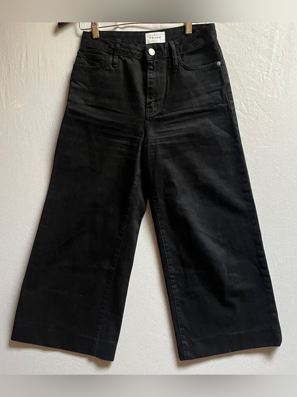 FRAME Le Crop High Rise Wide Leg Cropped Jeans Film Noir 25